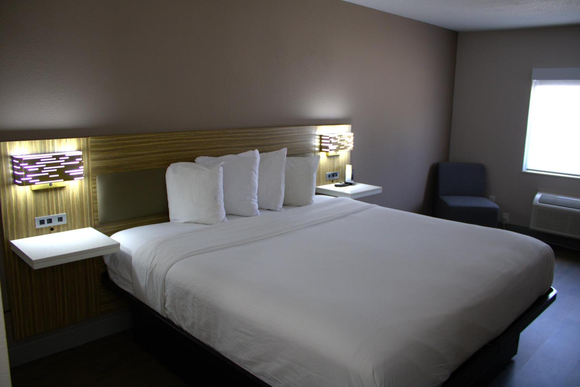 Hotel Baymont & By Wyndham 2*